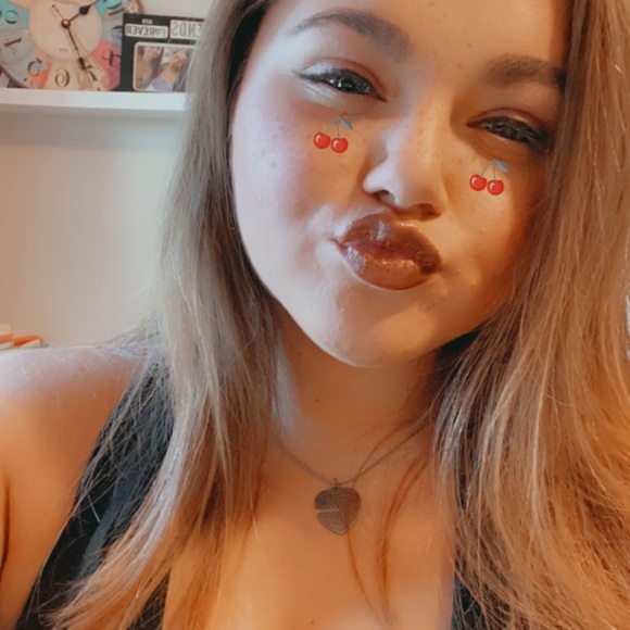 Meet your Posher, Miranda - Picture 4 of 4